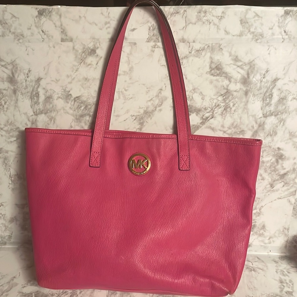 Micheal Kors Tote
